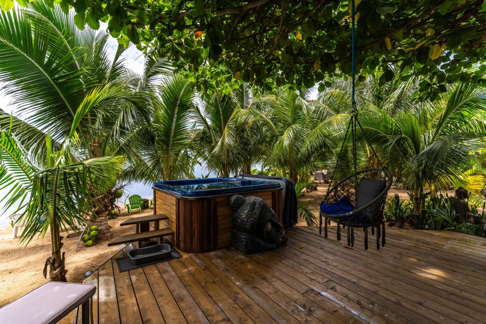 Fare Oaoa Haapiti Aparthotel Moorea Exterior photo