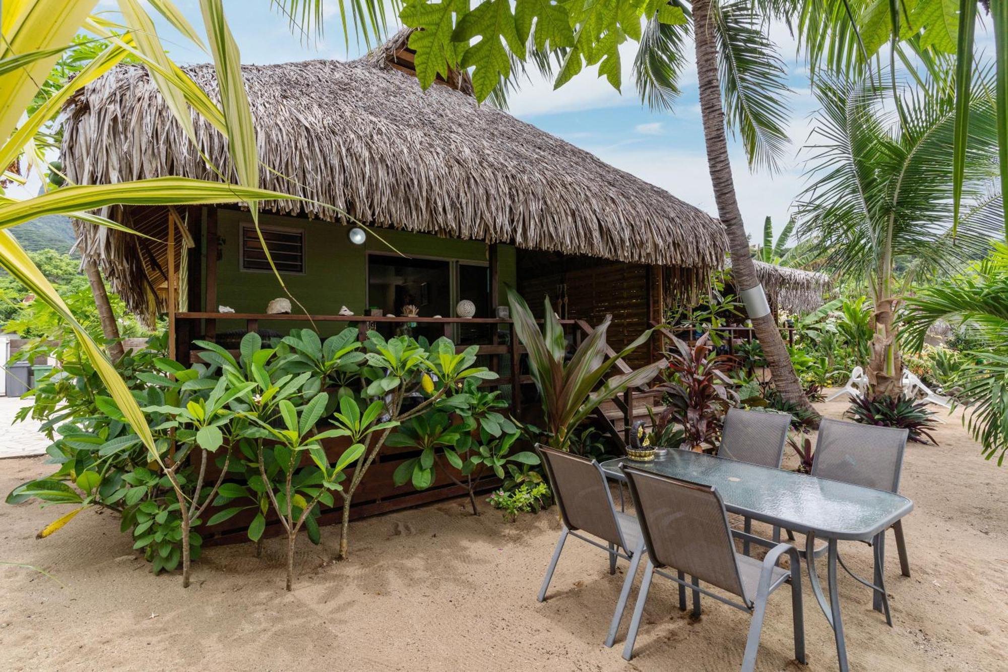 Fare Oaoa Haapiti Aparthotel Moorea Exterior photo